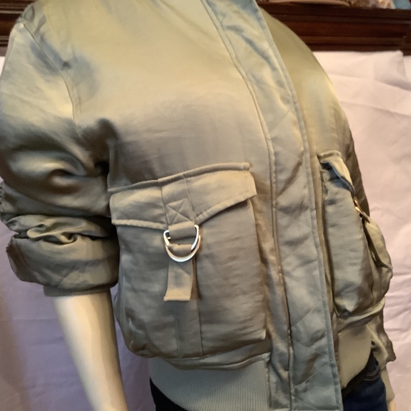 NWT House of Harlow 1960 bomber jacket olive/army green - Picture 4 of 14